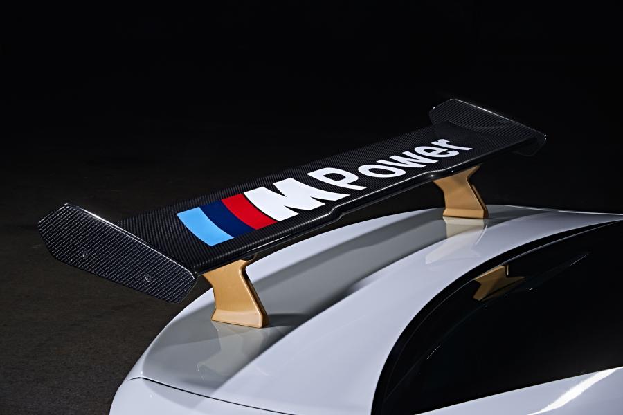 Детали экстерьера BMW M2 Coupe MotoGP Safety Car (F87) 2016 года  (фото 5 из 41)